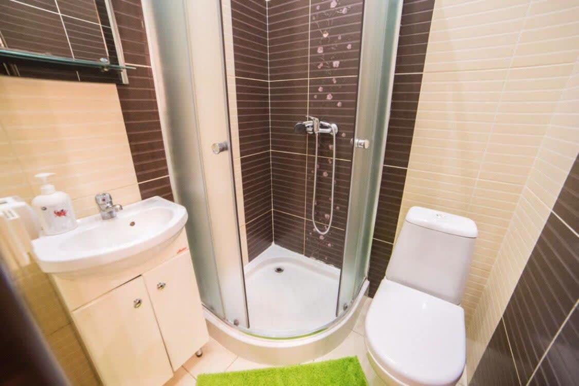 Rk Central Avenue Apartment Lviv Bagian luar foto
